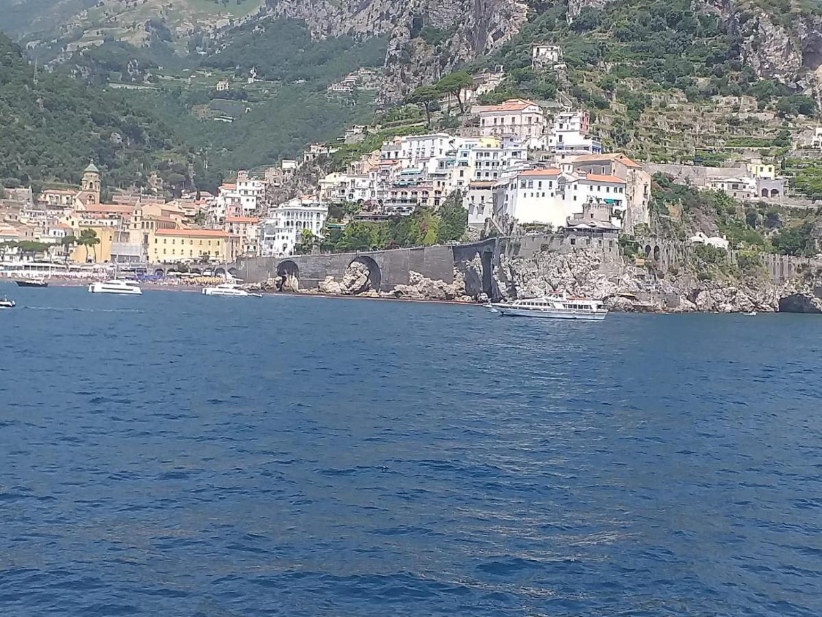 B&B Le Due Costiere Salerno Exterior foto